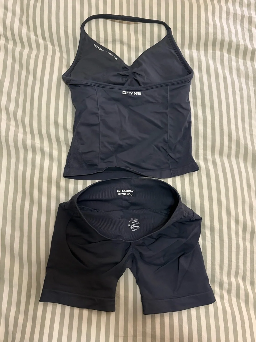 DFYNE MATCHING SET - Picture 3 of 3
